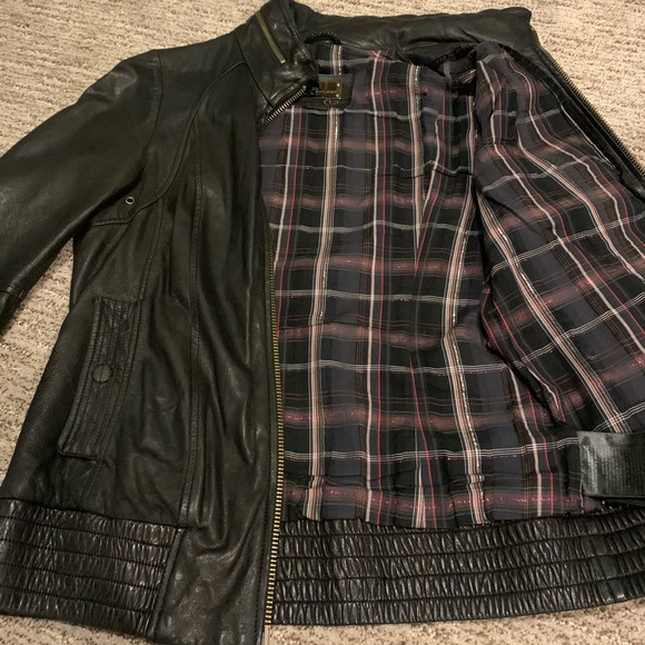Aritzia Mackage Black Lambskin Leather Jacket Med - Picture 3 of 4